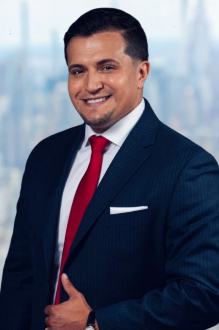 Diego Barros headshot