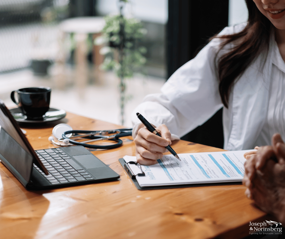 How Long Does An Employer Have to Provide Health Insurance After Termination